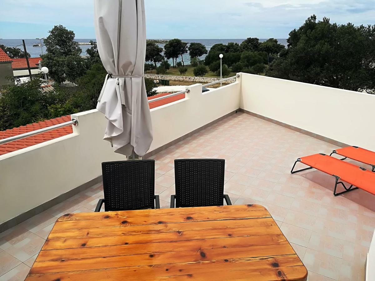 Apartman Rosanda 1 Premuda Exterior foto